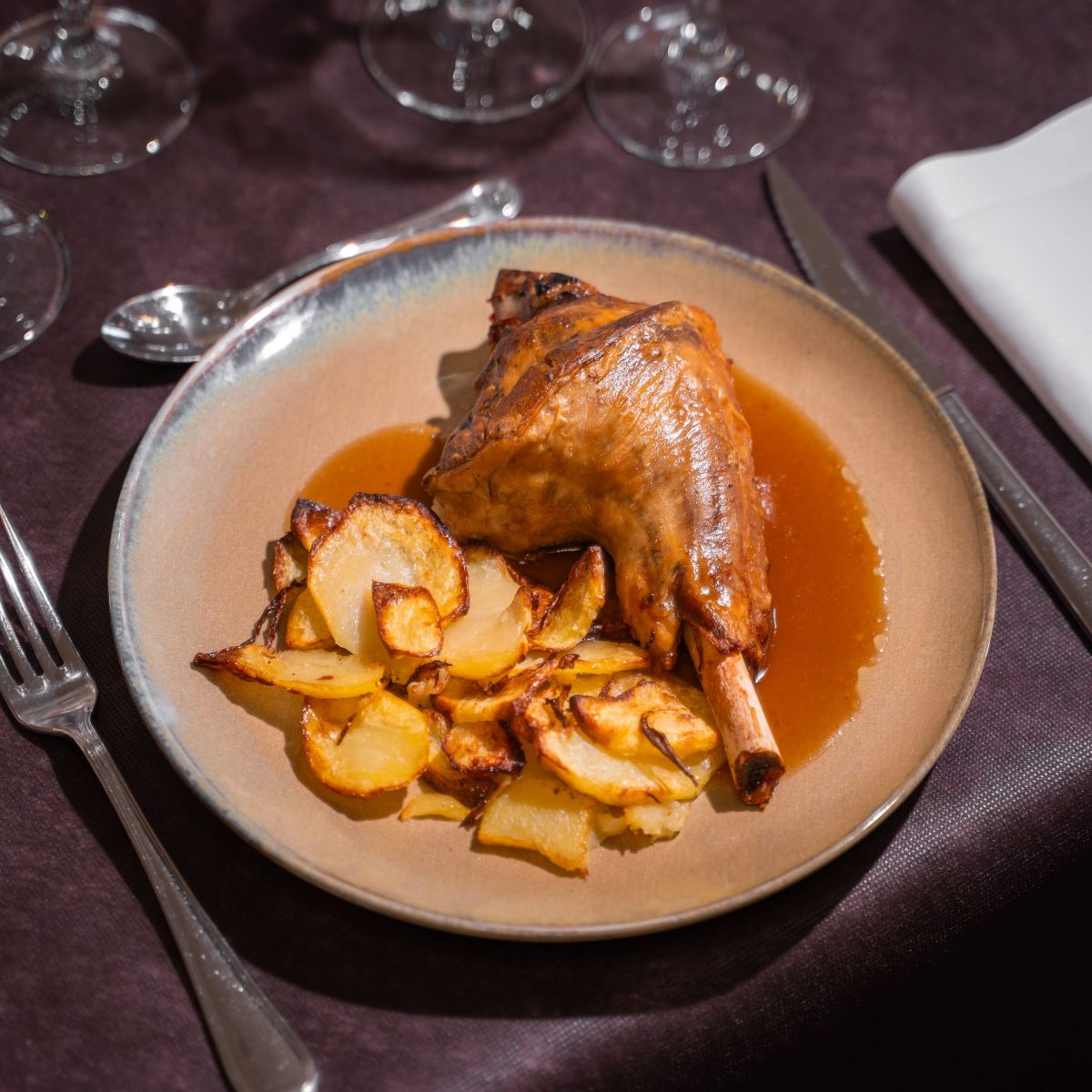 Hotel Rubielos - foto plato del restaurante