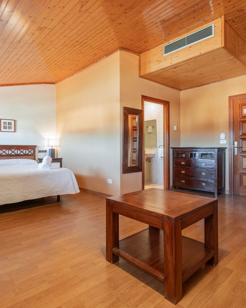 Hotel Rubielos - foto Doble con salón